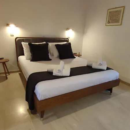 Repose Olive Grove Apartment